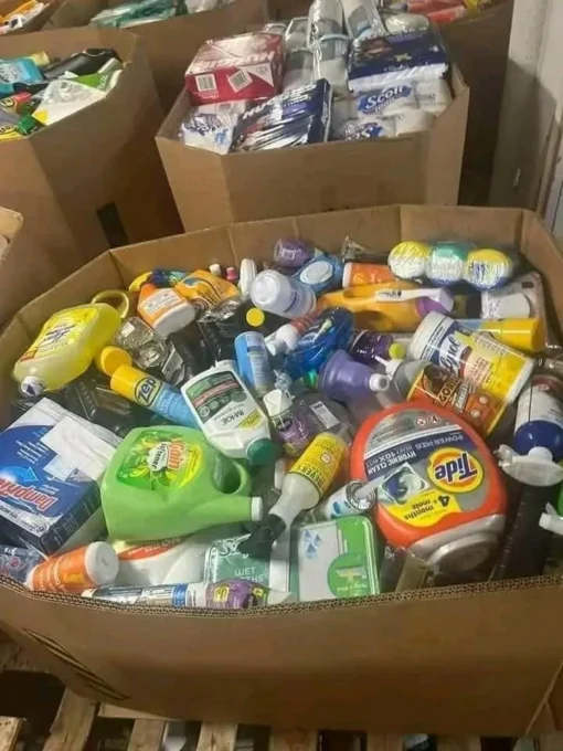 wholesale laundry detergent pallets — image 14