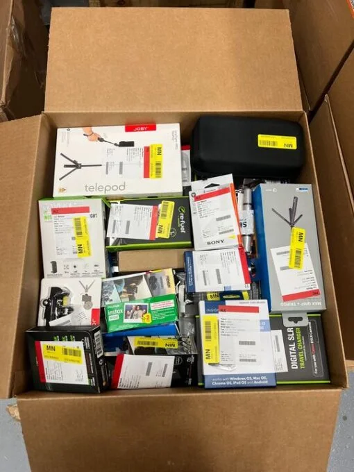 BOX OF RETURNS (Electronics) – ITEMS 47 – LOT 32226