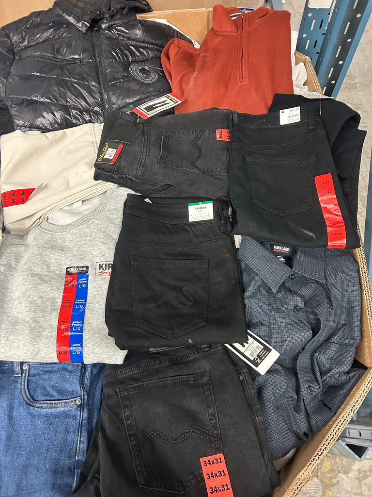 CW Clothing #28 — image 4