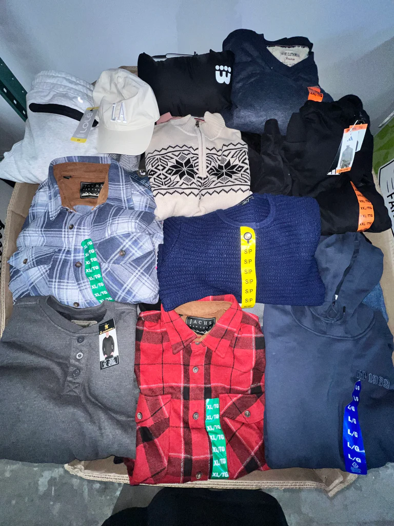 Brand Name Clothing #41 – 250pcs — image 2