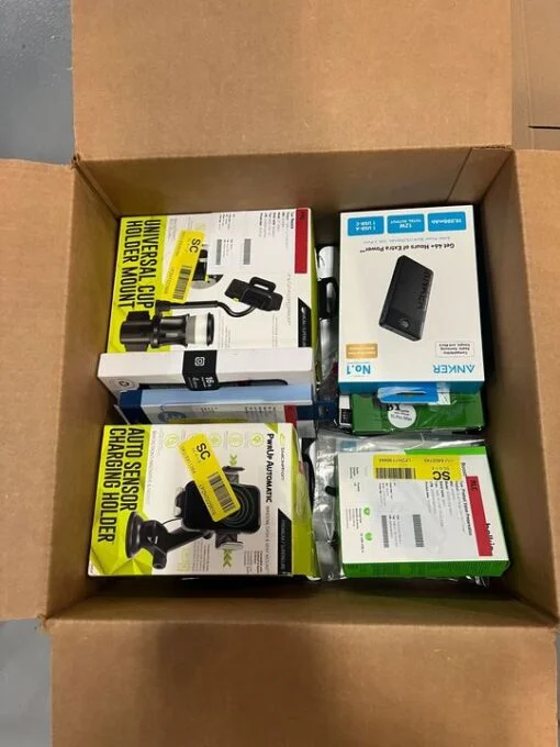 BOX OF RETURNS (Electronics) – ITEMS 32 – LOT 32338