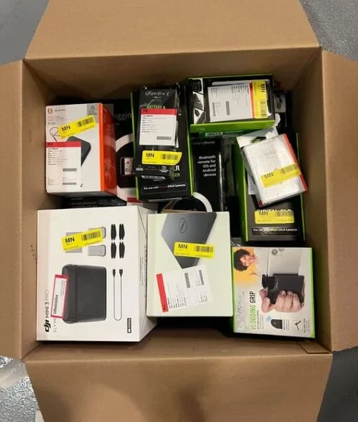 BOX OF RETURNS (Electronics) – LOT 32072