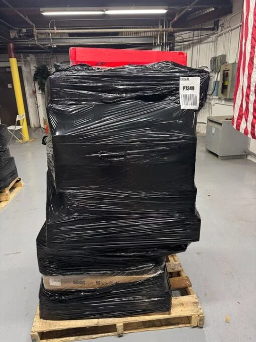 PALLET FROM NEG – Salvage – Monitors – ITEMS: 19 – LOT 32569 — image 3