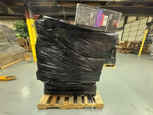 PALLET FROM NEG – Salvage – Monitors – ITEMS: 19 – LOT 32569 — image 4