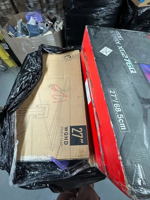 PALLET FROM NEG – Salvage – Monitors – ITEMS: 19 – LOT 32569 — image 2