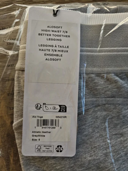 buy Alo Yoga liquidation pallets wholesale — image 5