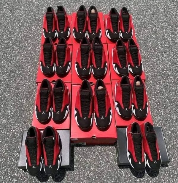 Air Jordan Shoes Pallet (100 Pairs) — image 4
