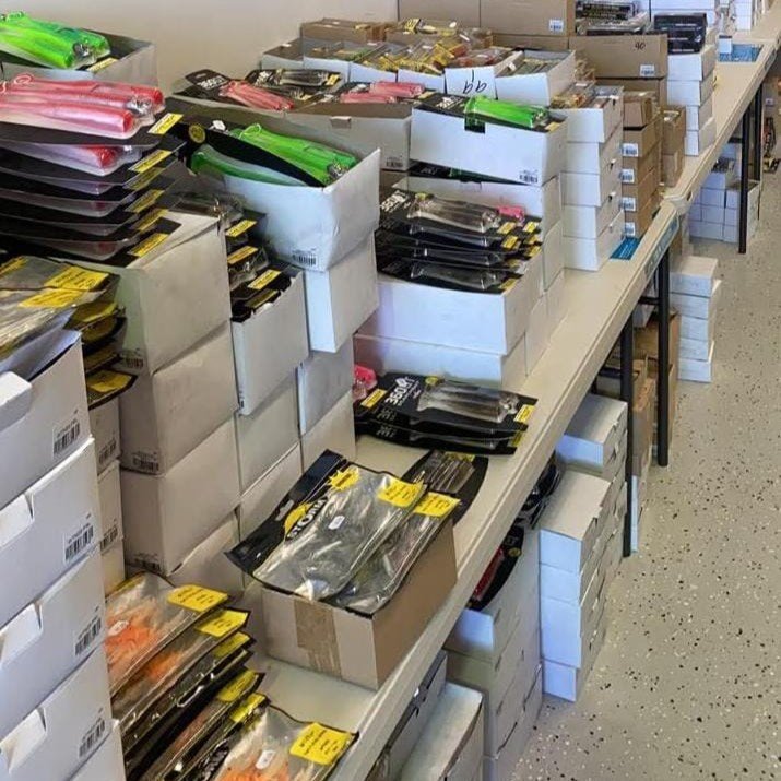 Hunting & Fishing Gear Pallet (190 Pieces) — image 3