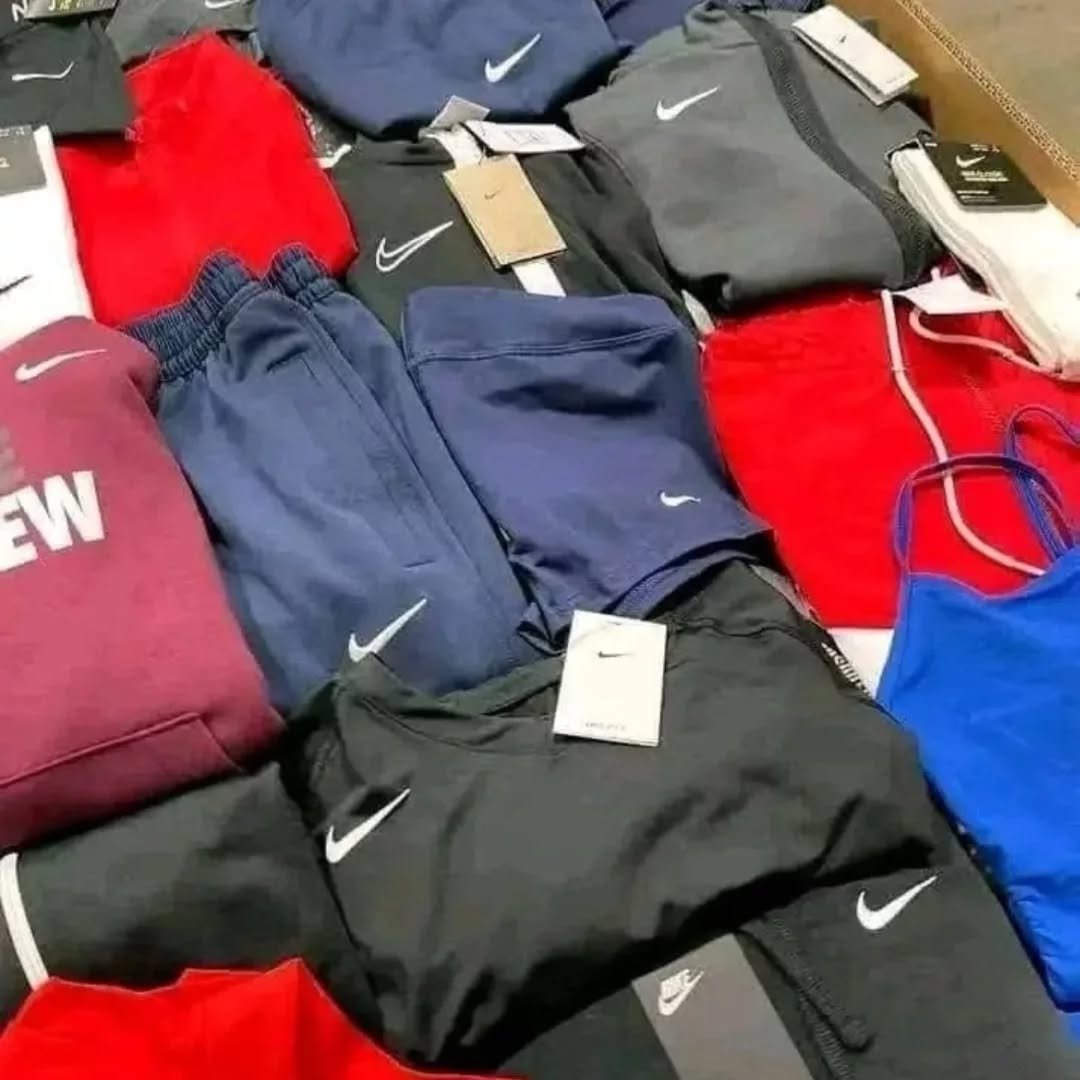 wholesale nike clothing — image 2